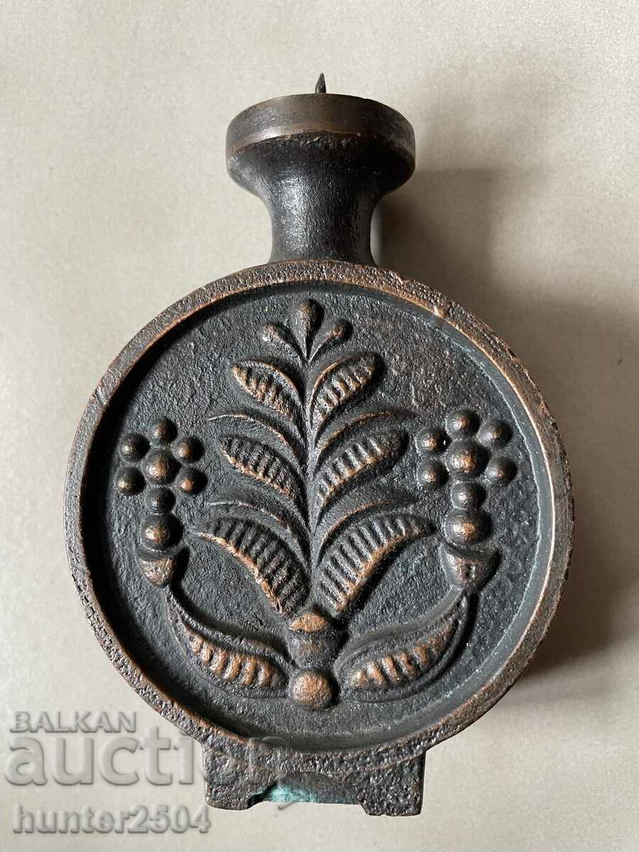 Candlestick-12/7 cm, USSR with price 29.95 BGN | € 15.31 Candlestick-12/7 cm, USSR with price 29.95 BGN | € 15.31