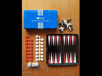 Set of portable magnetic chess and board