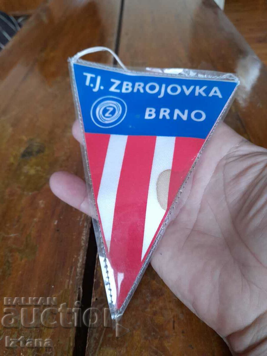 Steagul vechi, steag Brno cu preț 6.00 BGN | € 3.07 Steagul vechi, steag Brno cu preț 6.00 BGN | € 3.07