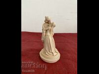 beautiful figure alabaster statuette Romeo and Juliet !!!!!