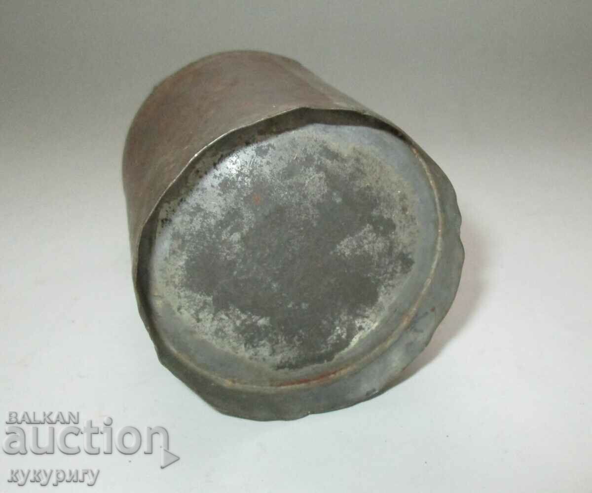 Auction  Old small portable and table gas lamp from Vienna