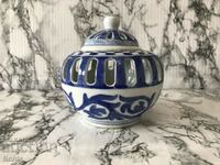 Porcelain candle holder with cap
