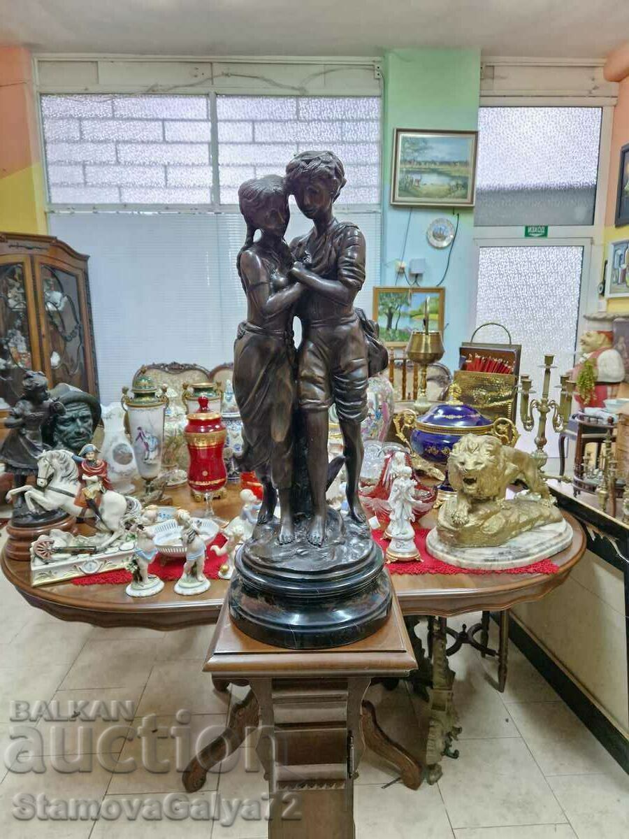 Прекрасна антикварна колекционерска бронзова фигура статуетк с цена 1698.00 лв. | € 868.17