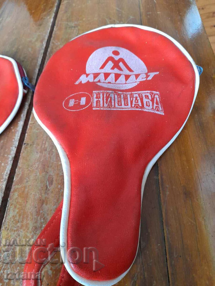 Old table tennis racket cases Mladost with price 32.00 BGN | € 16.36 Old table tennis racket cases Mladost with price 32.00 BGN | € 16.36