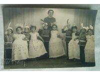 Стара снимка деца - 1938 Шумен, фото Маркарян