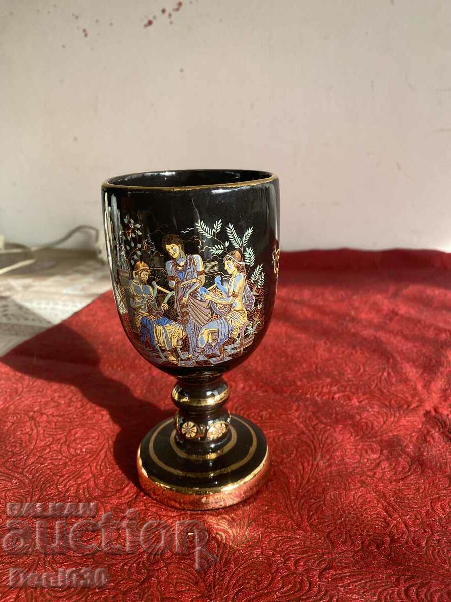 A beautiful Greek cup with gilding and marking