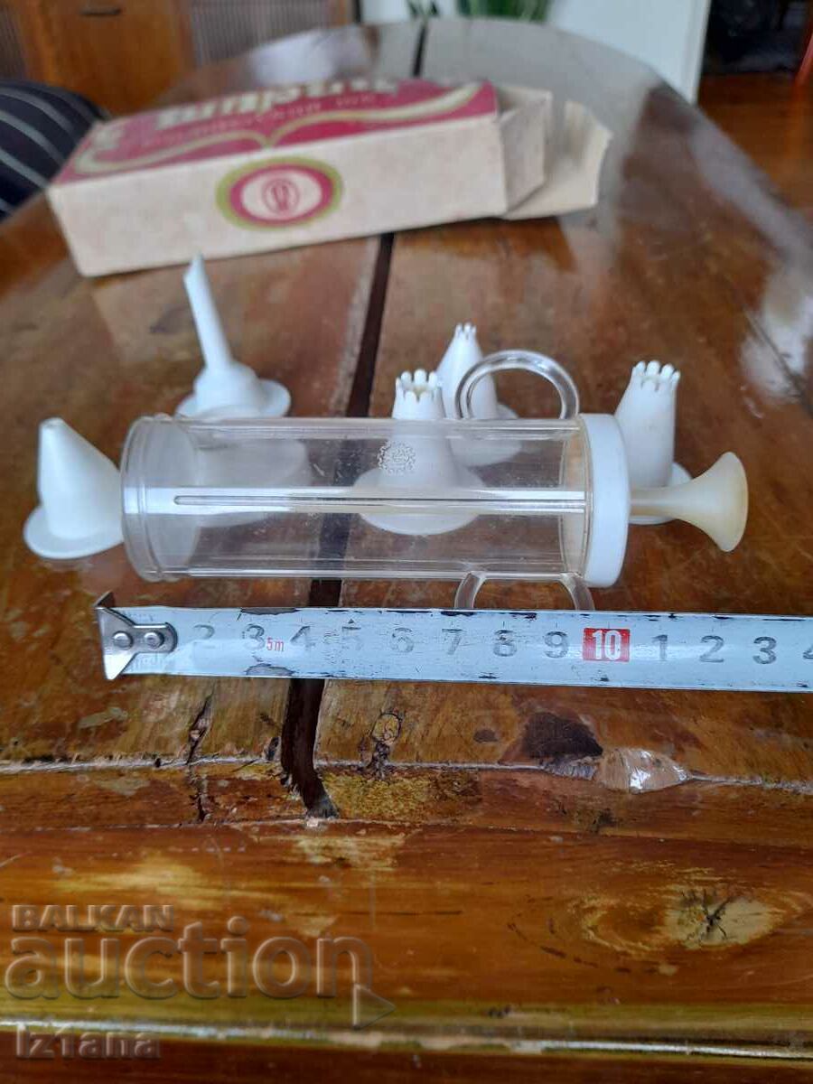 Delivery of Old cake nozzle