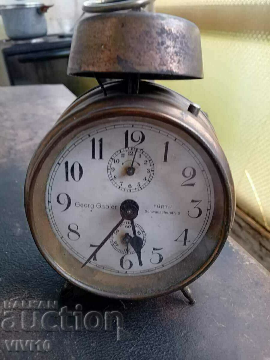 Ceas cu alarmă german unic
