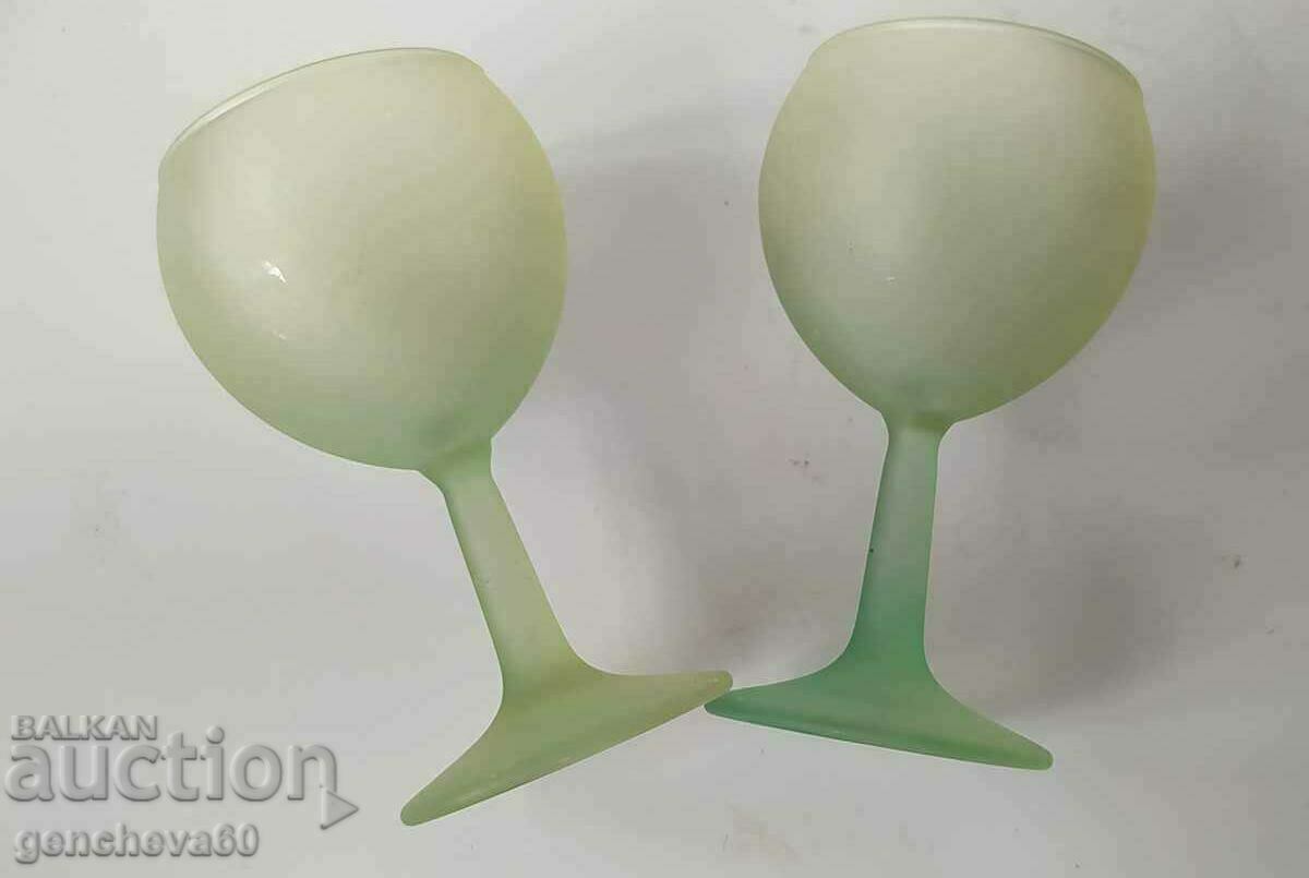 Pahare de cristal cu scaun inalt cu preț € 3.00 | 5.87 BGN