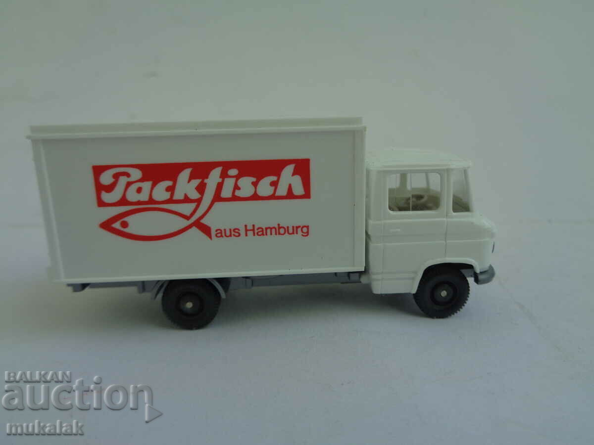 Auction  WIKING 1:87 H0 MERCEDES BENZ 508? 407? TRUCK TROLLEY MODEL