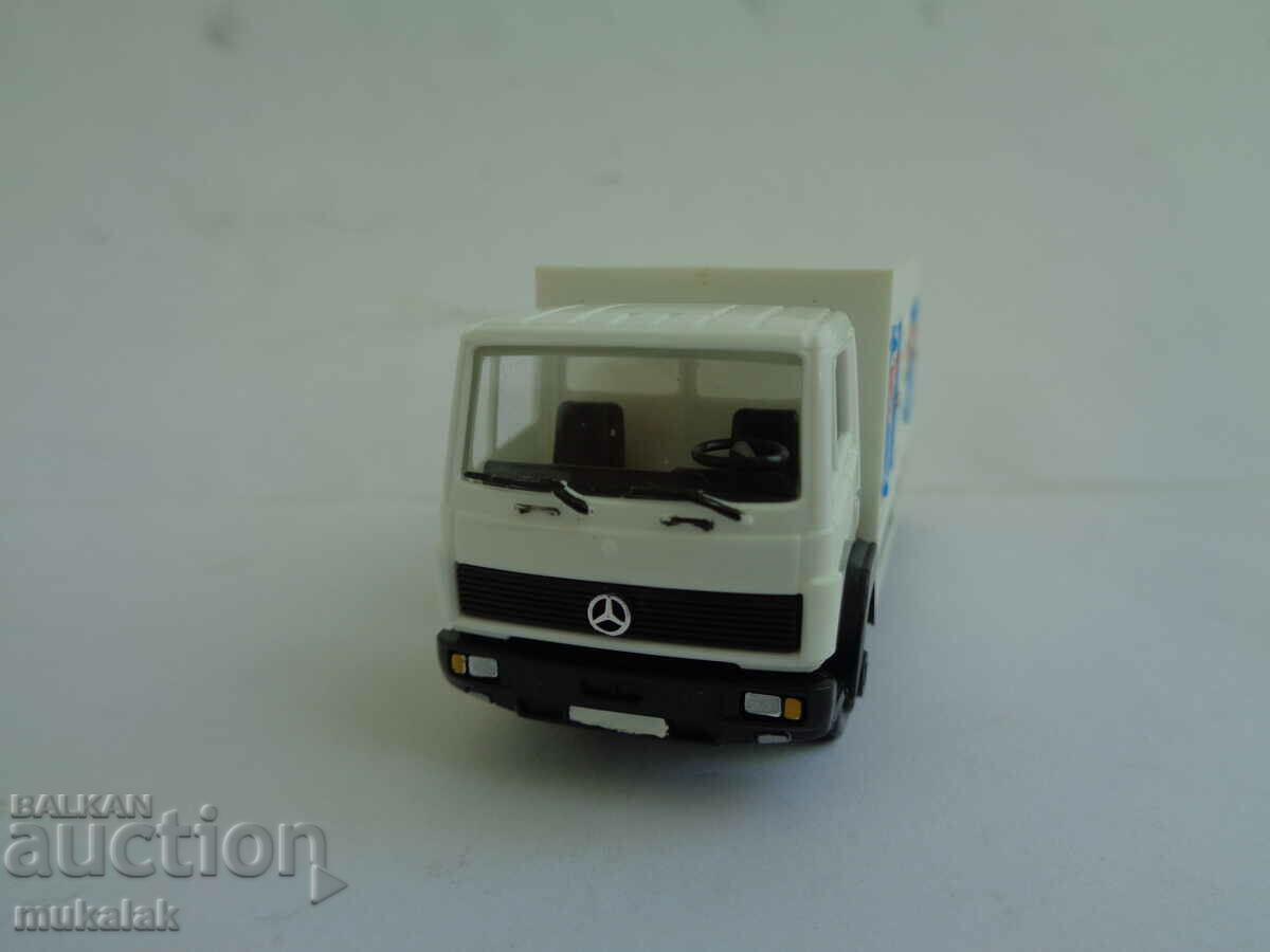 WIKING 1:87 H0 MERCEDES 814 ICE CREAM TRUCK MODEL with price 10.00 BGN | € 5.11 WIKING 1:87 H0 MERCEDES 814 ICE CREAM TRUCK MODEL with price 10.00 BGN | € 5.11