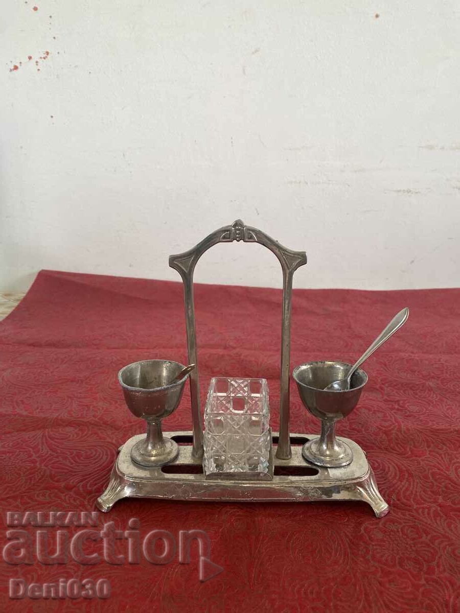 Metal tray with utensils