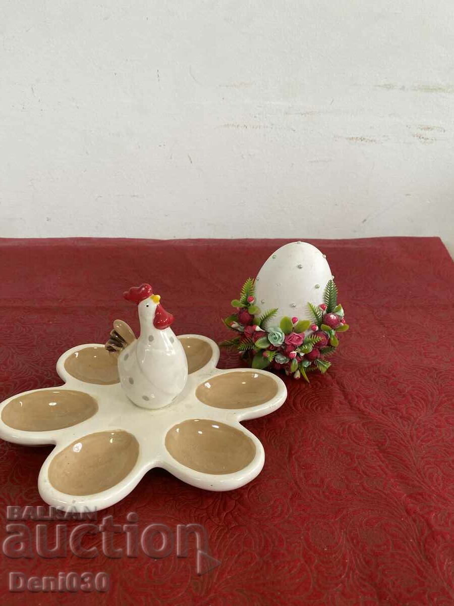 Porcelain egg tray