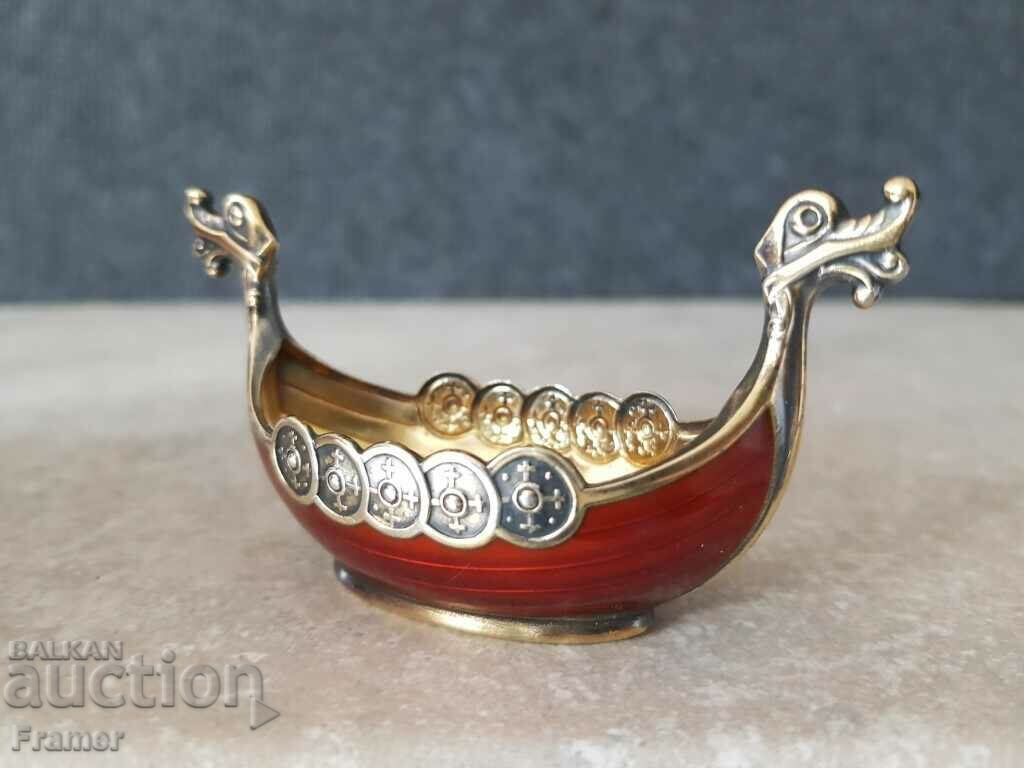 Silver with enamel and gilding Boat Viking Norway with price 270.00 BGN | € 138.05 Silver with enamel and gilding Boat Viking Norway with price 270.00 BGN | € 138.05