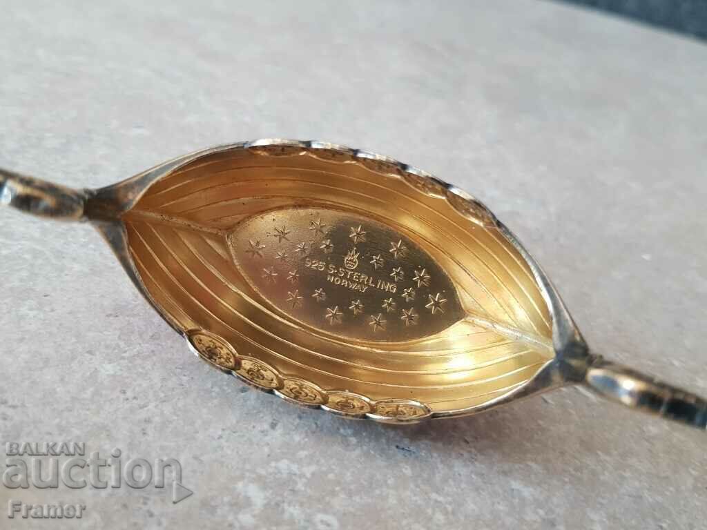 Silver with enamel and gilding Boat Viking Norway - 5 Silver with enamel and gilding Boat Viking Norway - 5