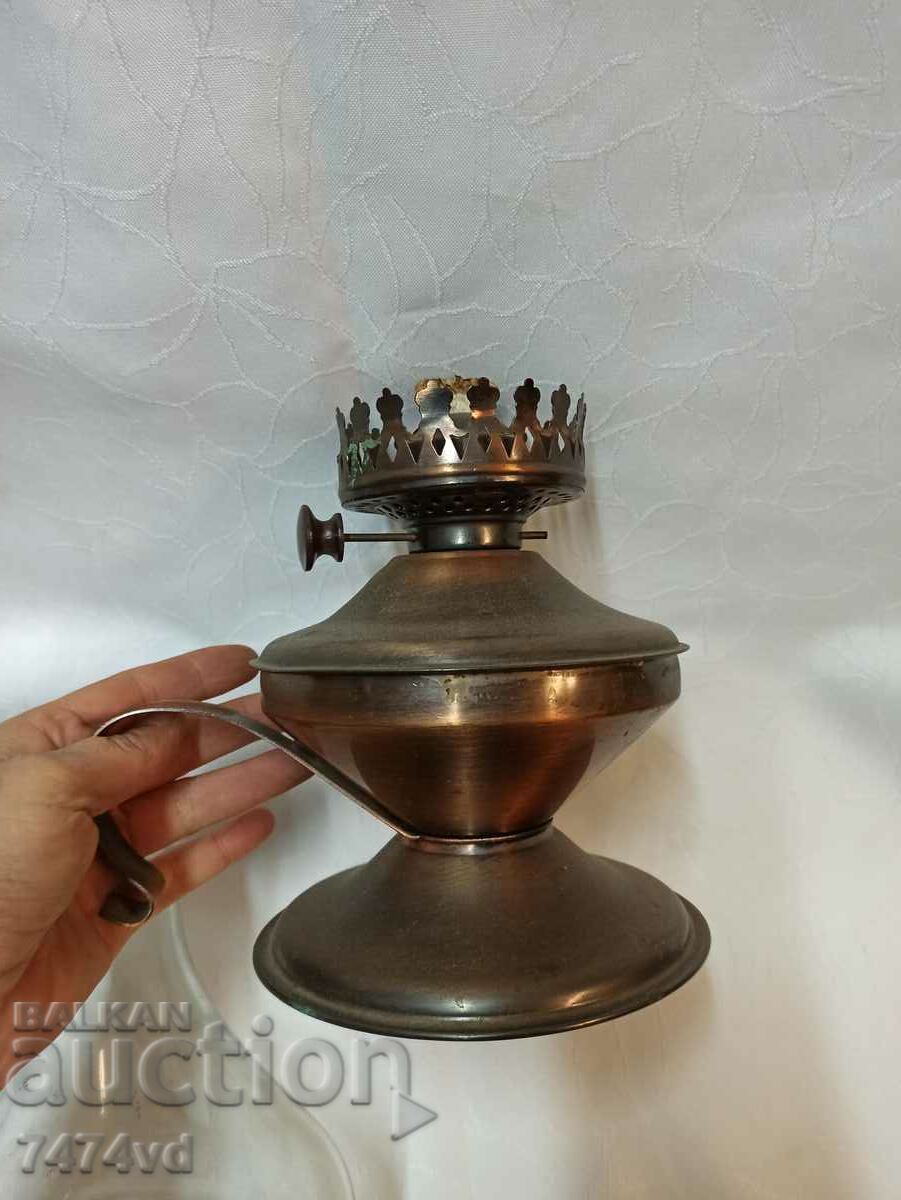 Delivery of TALL COPPER GAS LAMP WITH BOTTLE Delivery of TALL COPPER GAS LAMP WITH BOTTLE