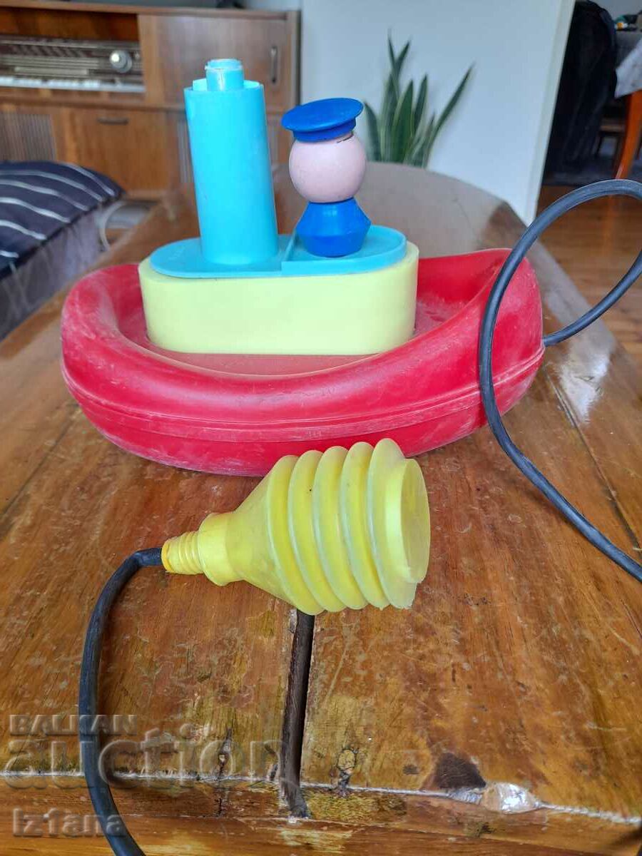 Παράδοση Παλιά βάρκα, πλοίο, ατμόπλοιο Παράδοση Παλιά βάρκα, πλοίο, ατμόπλοιο