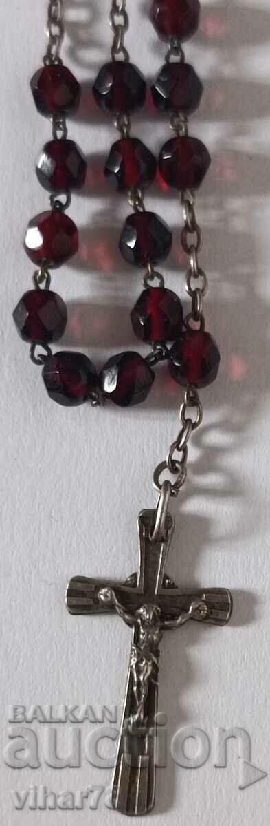 Delivery of Old rosary with garnet stones