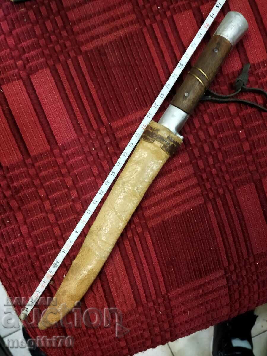 Old forged knife with kaniya