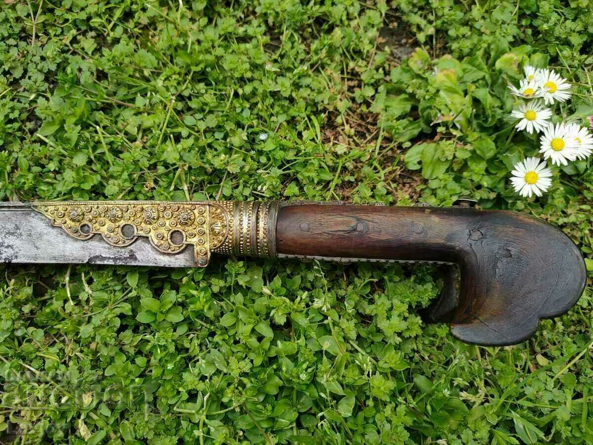 Scimitar 18th century silver inlays on the blade ***UNIQUE*** with price € 3500.00 | 6845.43 BGN Scimitar 18th century silver inlays on the blade ***UNIQUE*** with price € 3500.00 | 6845.43 BGN