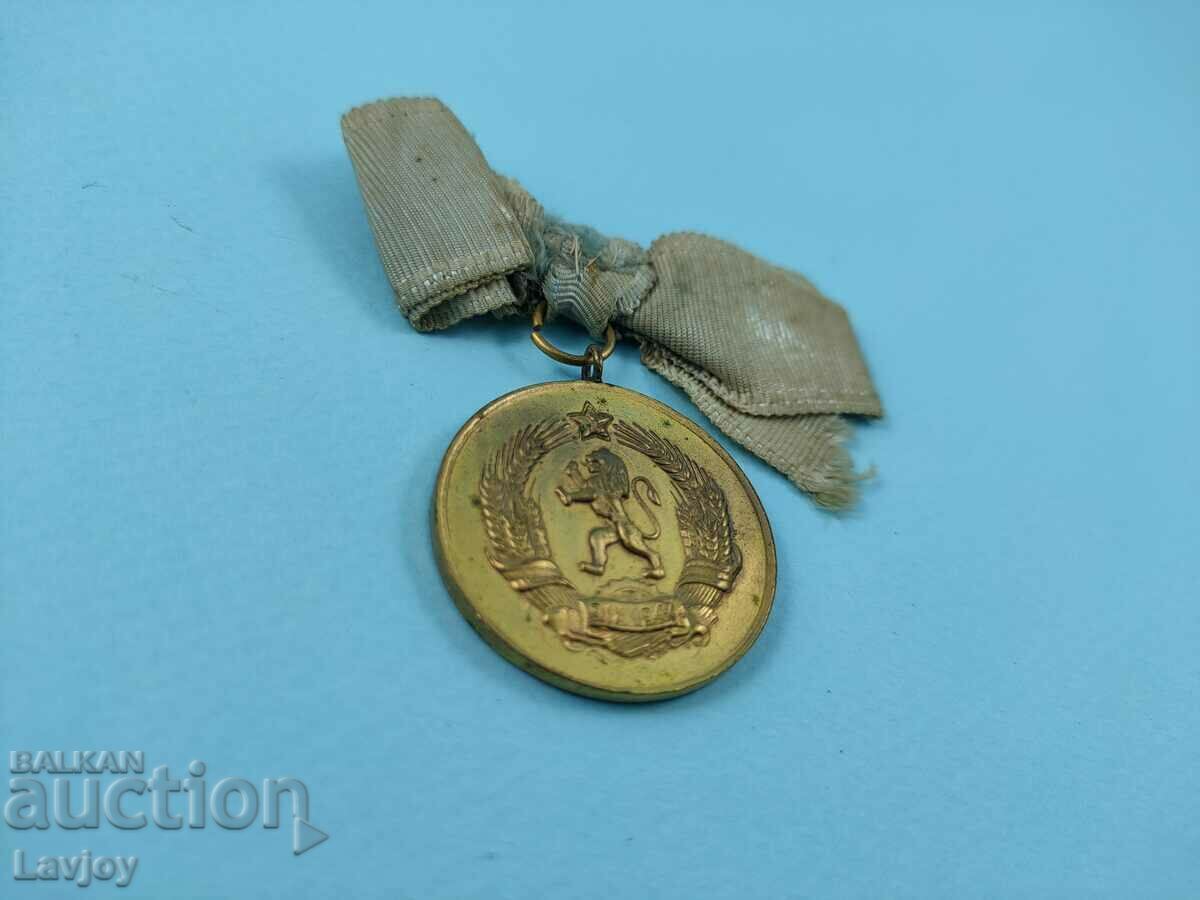 Delivery of Order of Maternal Glory