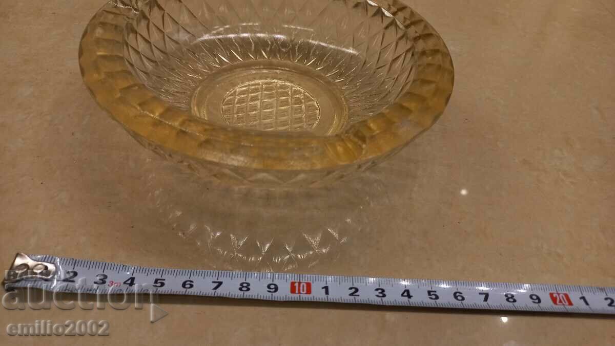 Glass ashtray retro social with price 7.00 BGN | € 3.58 Glass ashtray retro social with price 7.00 BGN | € 3.58