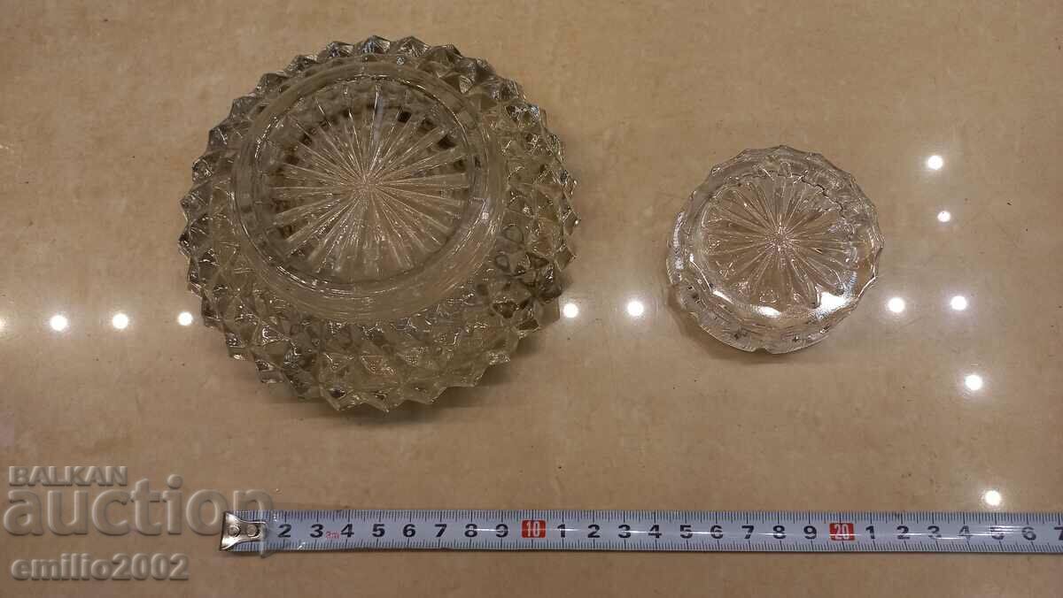 Auction Glass ashtrays retro social Auction Glass ashtrays retro social