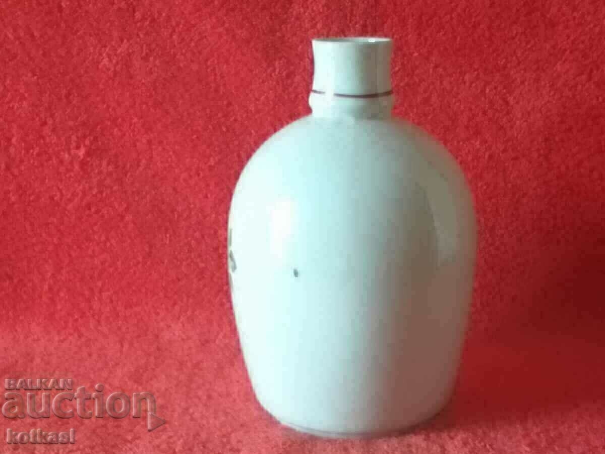 Old porcelain jug Razgrad Bulgarian porcelain with price 15.50 BGN | € 7.93 Old porcelain jug Razgrad Bulgarian porcelain with price 15.50 BGN | € 7.93