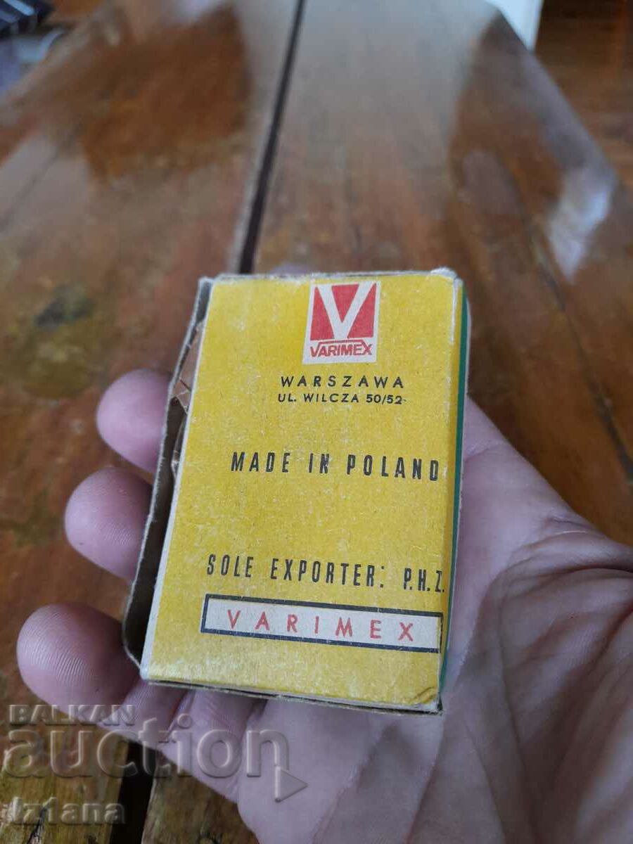 Old Yeti Padlock with price 32.00 BGN | € 16.36 Old Yeti Padlock with price 32.00 BGN | € 16.36