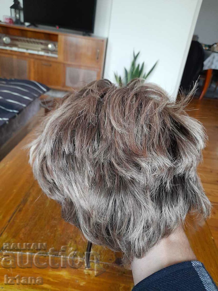 Delivery of An old wig Delivery of An old wig