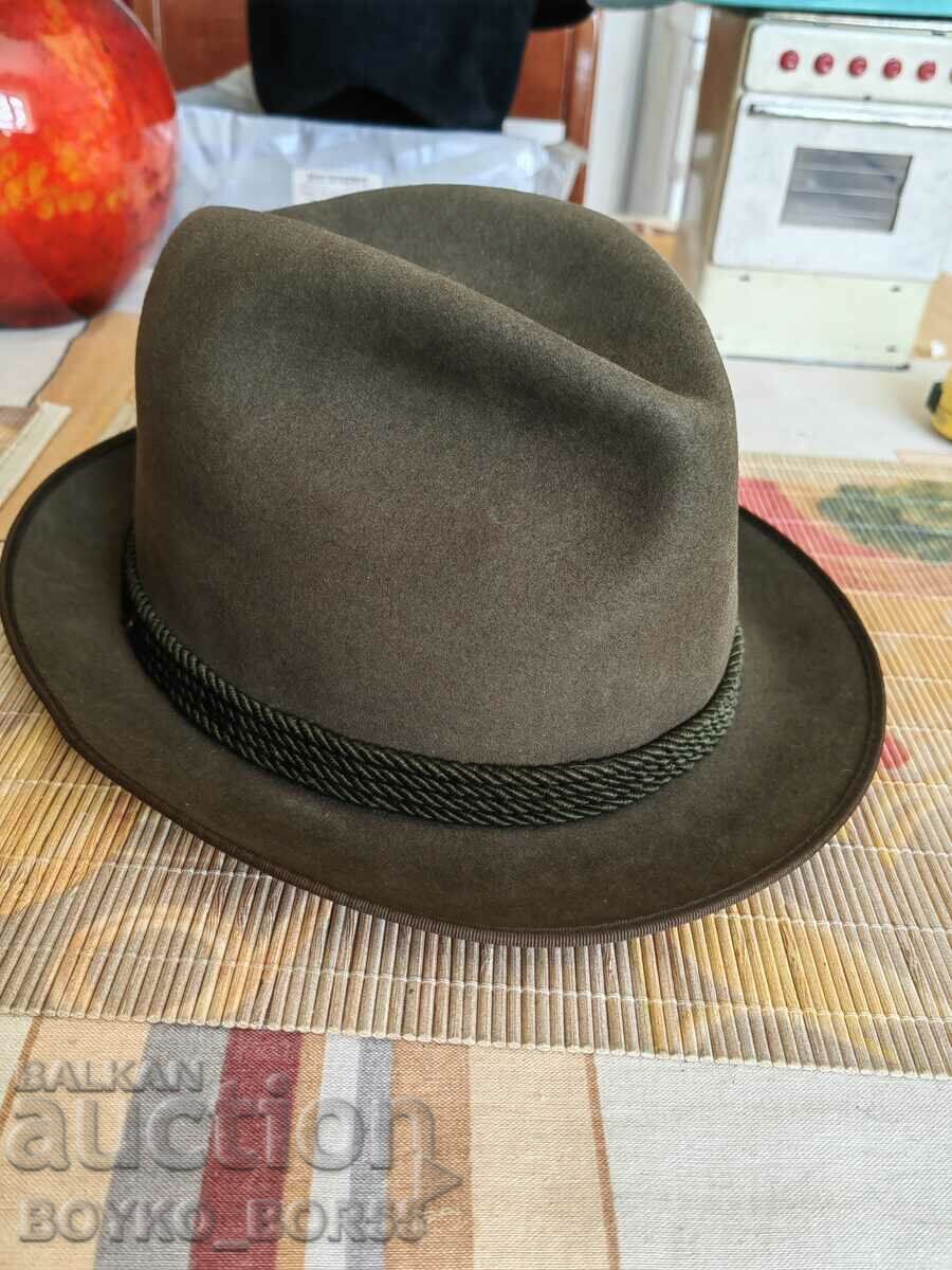 Vintage Luxury German Felt Bombe Walker Hat with price 59.00 BGN | € 30.17 Vintage Luxury German Felt Bombe Walker Hat with price 59.00 BGN | € 30.17