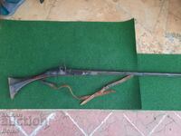 Flintlock rifle, length 147 cm.