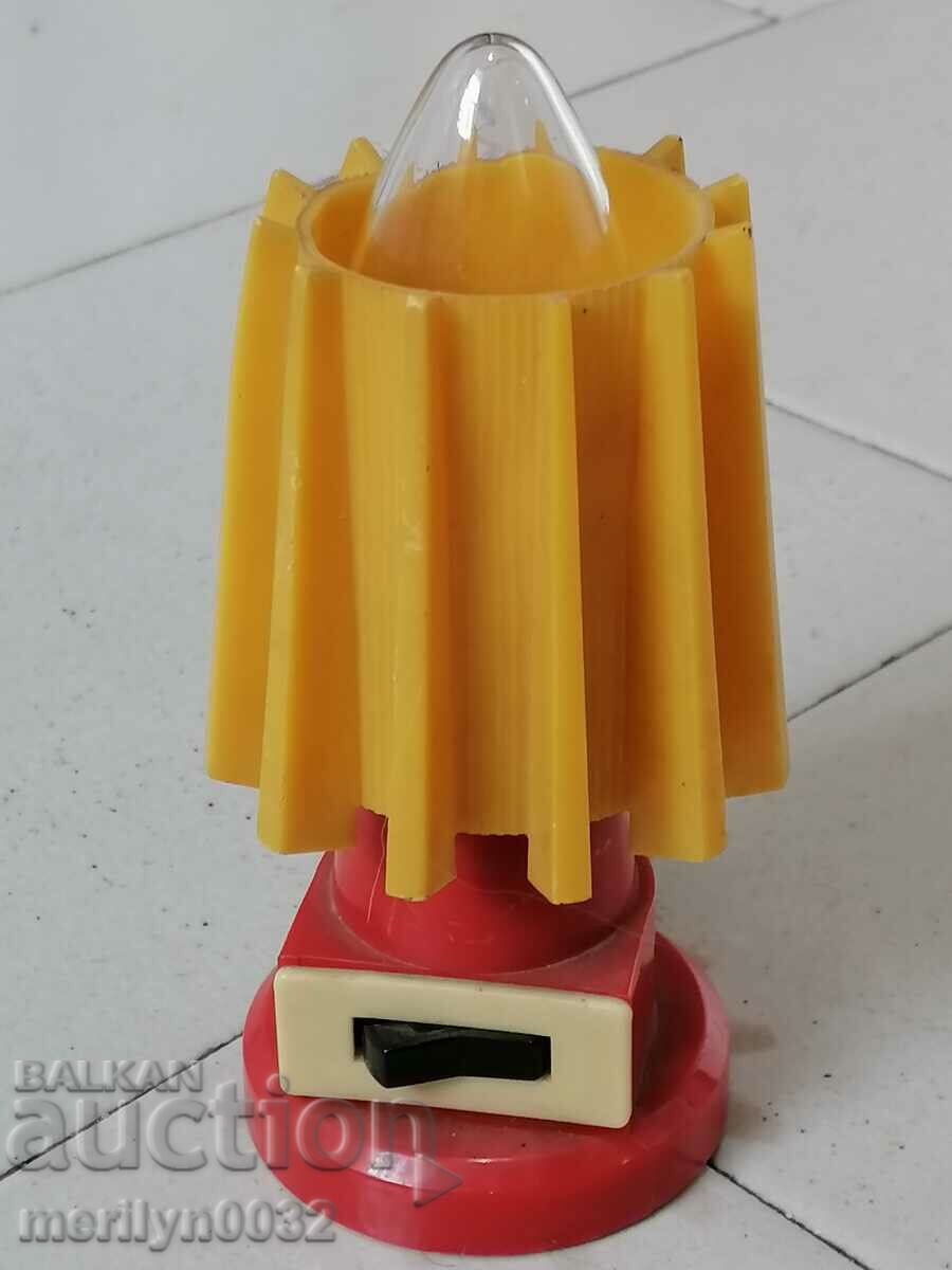 Παλιό φωτιστικό νυκτός minion 80s NRB με τιμή 27.00 BGN | € 13.80