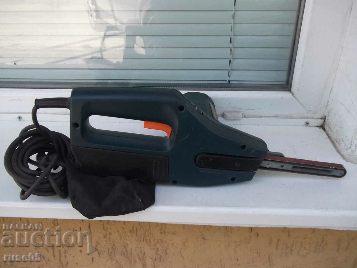 Auction Belt sander "BLACK & DECKER - KA 292 E" working Auction Belt sander "BLACK & DECKER - KA 292 E" working