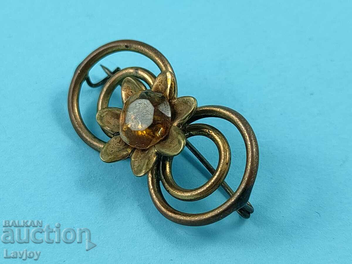 Auction Gilt old brooch Auction Gilt old brooch