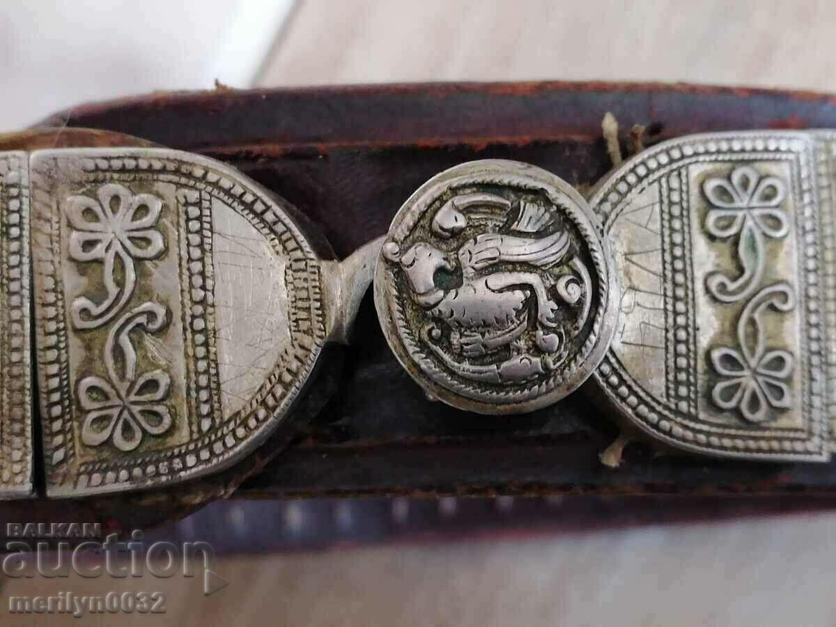 Auction Renaissance belt silver 90cm forged pafti jewelry 19th century Auction Renaissance belt silver 90cm forged pafti jewelry 19th century
