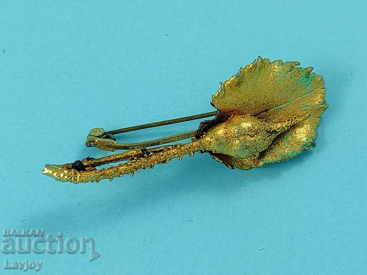 Gold Plated Old Brooch *** with price 30.00 BGN | € 15.34 Gold Plated Old Brooch *** with price 30.00 BGN | € 15.34