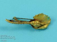 Gold Plated Old Brooch ***