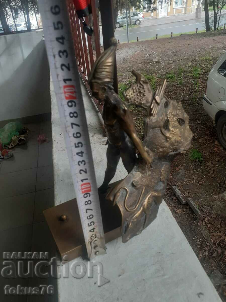 Great bronze sculpture of a warrior figure statuette bronze - 6 Great bronze sculpture of a warrior figure statuette bronze - 6