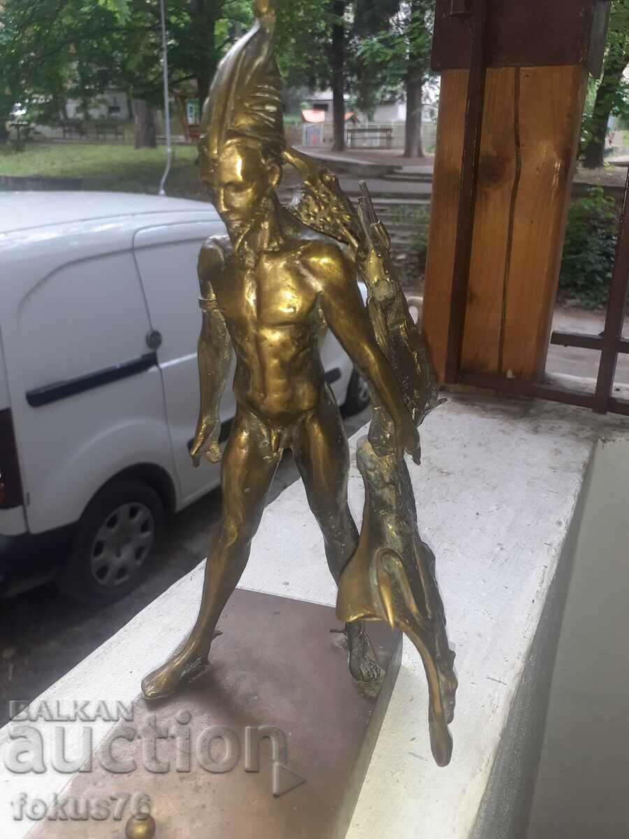 Great bronze sculpture of a warrior figure statuette bronze