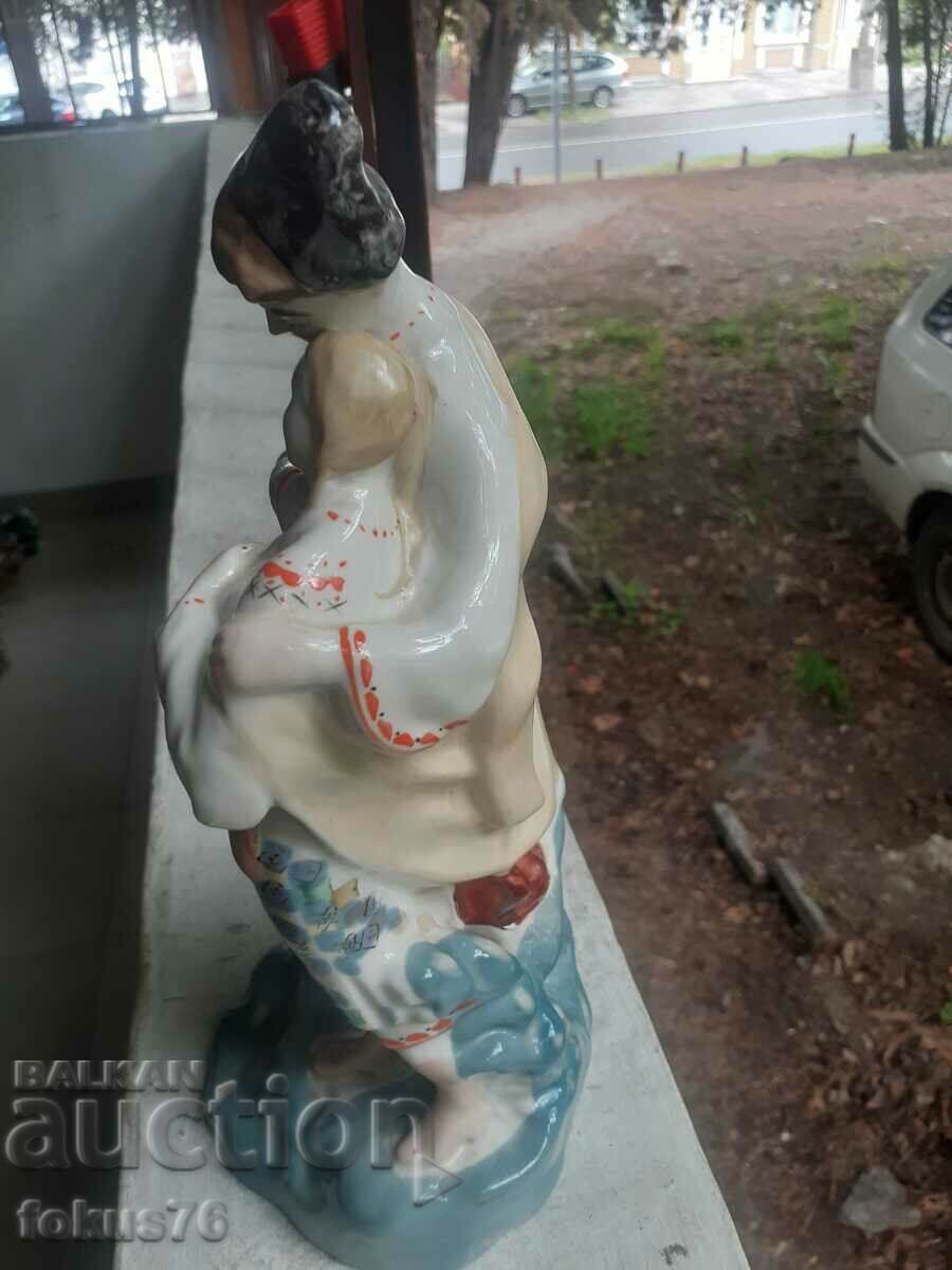 Russian porcelain figure statuette wearing seal with price 149.00 BGN | € 76.18 Russian porcelain figure statuette wearing seal with price 149.00 BGN | € 76.18