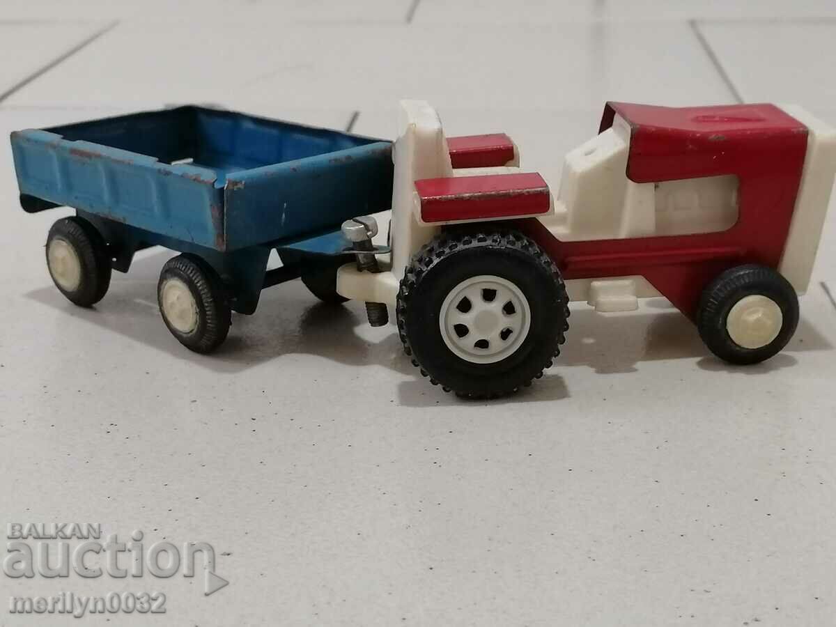 Auction Children's tin toy tractor with trailer 70s NRB Auction Children's tin toy tractor with trailer 70s NRB