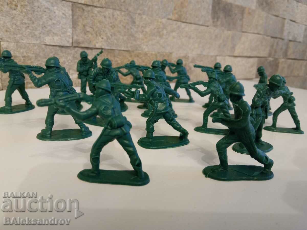 Delivery of Lot of soldiers 30 pcs. Delivery of Lot of soldiers 30 pcs.