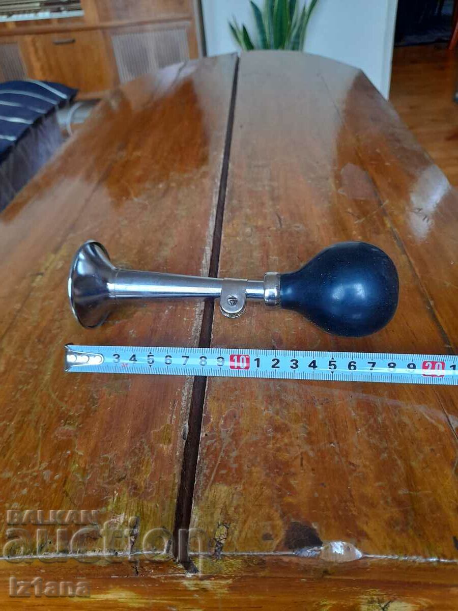 Old bicycle horn, wheel with price 32.00 BGN | € 16.36