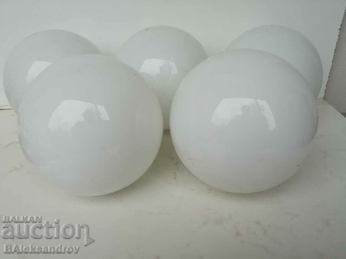 Lot of five round pollinator jars with price 20.00 BGN | € 10.23 Lot of five round pollinator jars with price 20.00 BGN | € 10.23