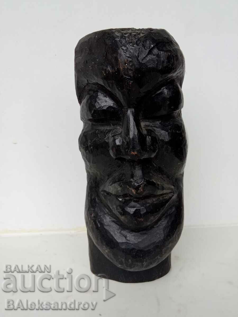 Interesting carved figure, face