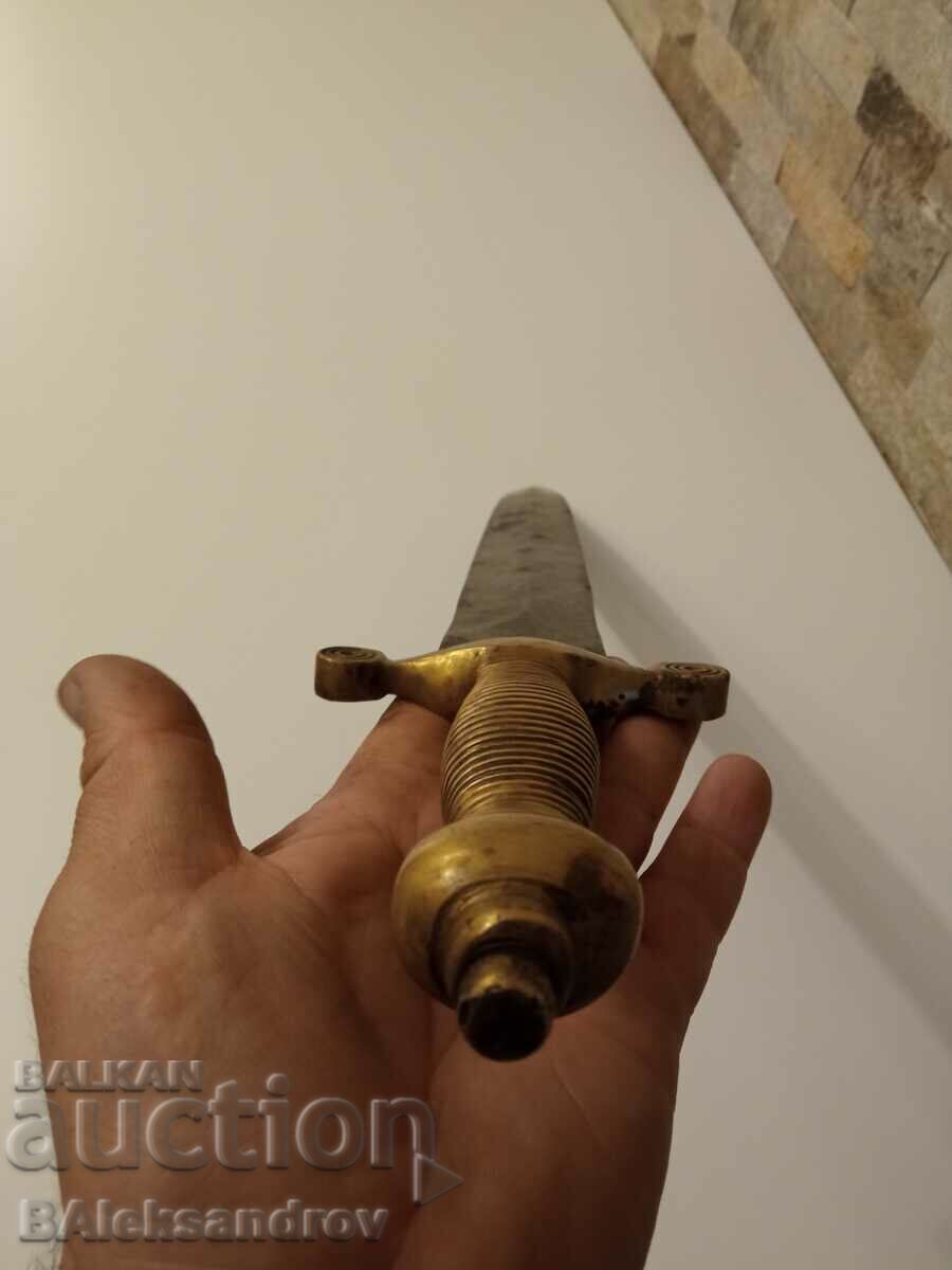 Delivery of A cleaver