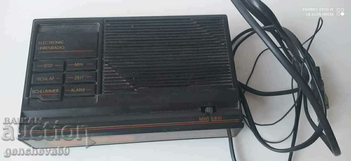 Vechi radio cu ceas MAXIMAL 8688 - 6