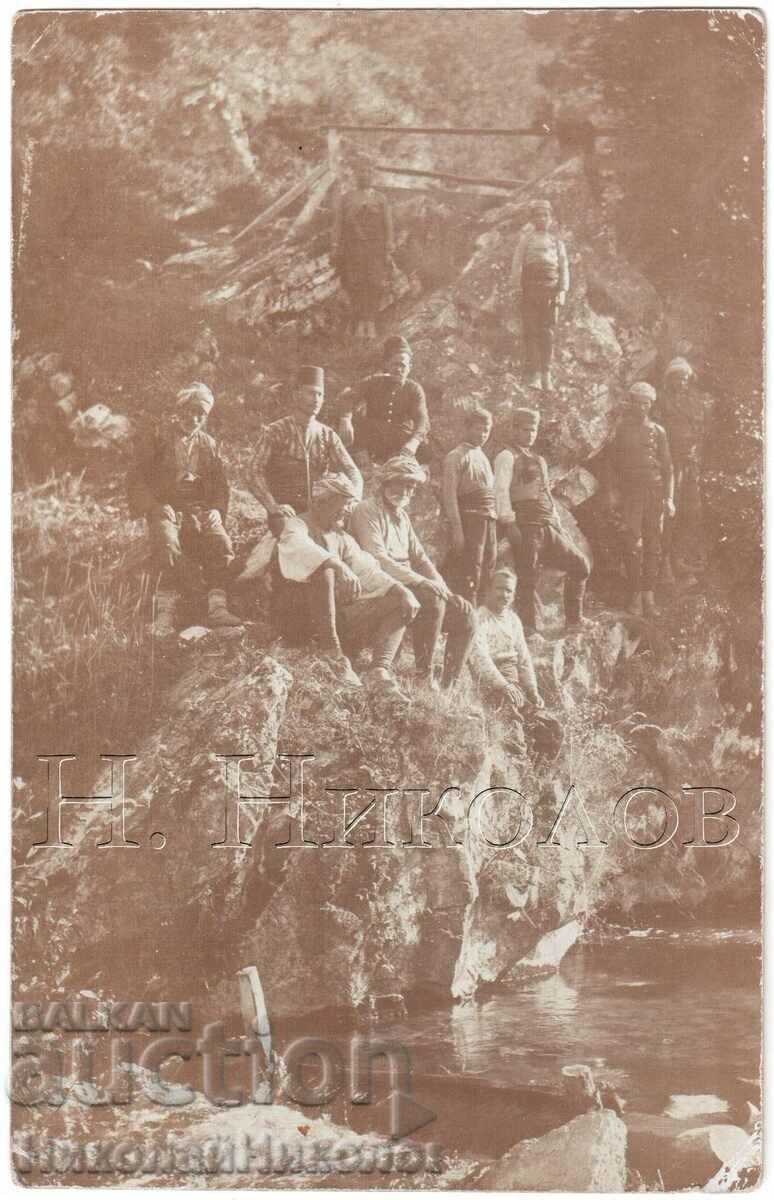 OLD PHOTO MOHAMMEDAN VILLAGERS IN THE MOUNTAIN G825