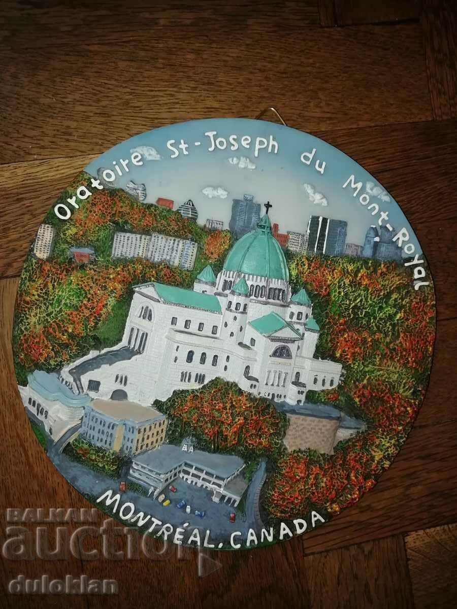 Декоративна чиния от Канада,Свети Йосиф, Монреал.